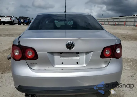 2009 Volkswagen Jetta S z USA, uszkodzony, nr VIN 3VWJM71K49M064745